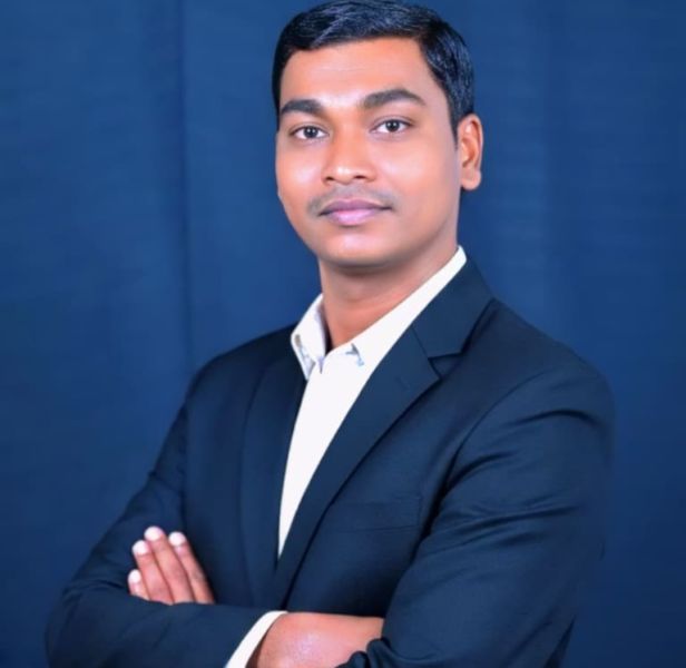 File:Mohan Dayanand Gokhale.jpg