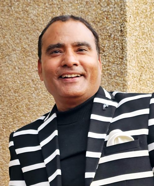 File:Dr. Avnish Rahi.jpg