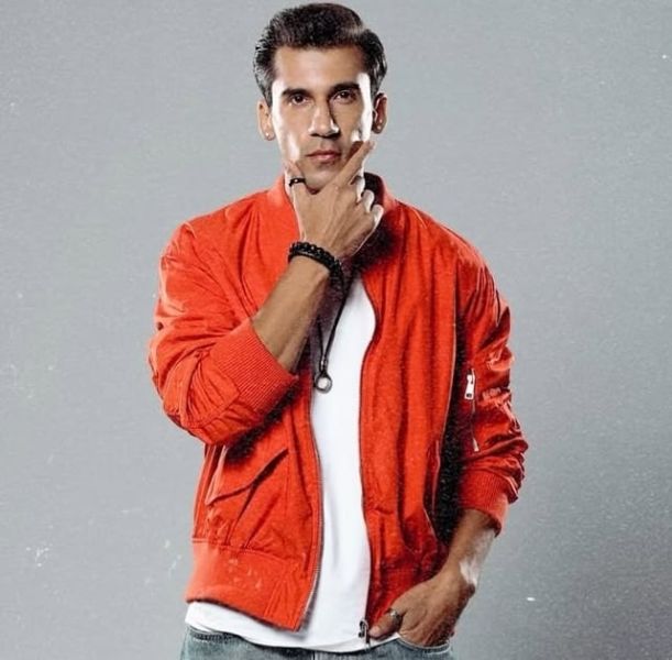 File:Hamid Barkzi.jpg